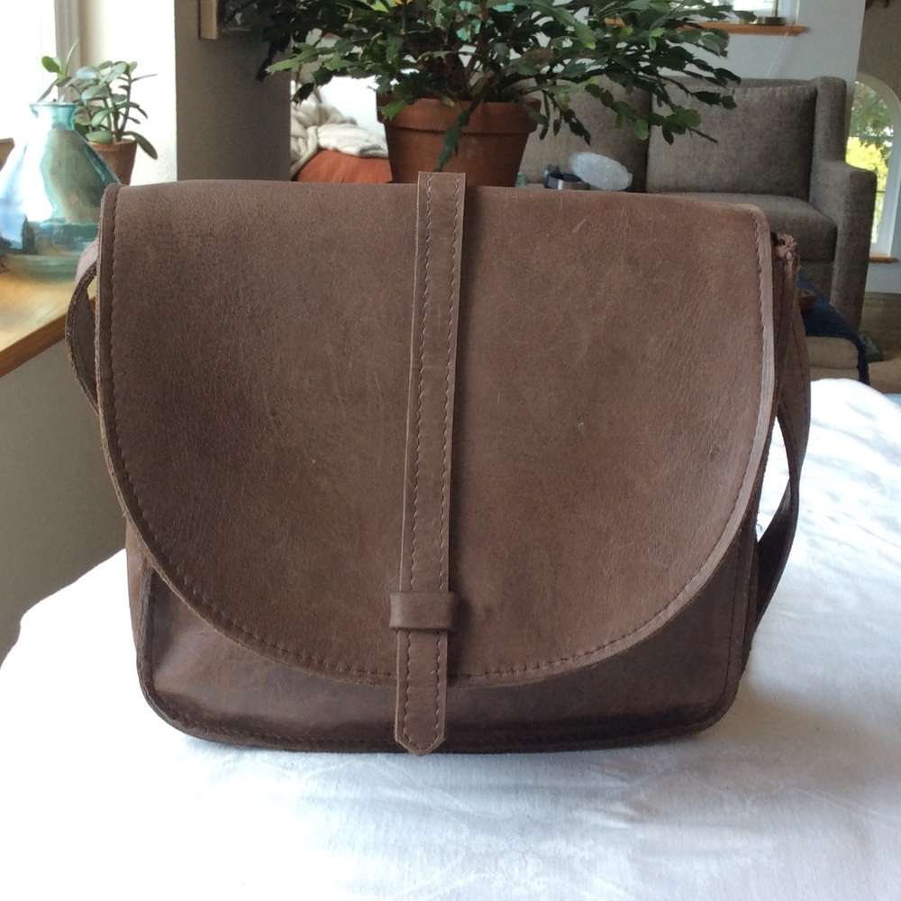 ABLE Tirhas Saddlebag, Genuine Leather, Chocolate